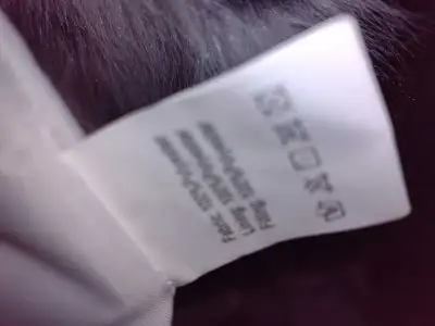 Manteau fausse fourrure, View more