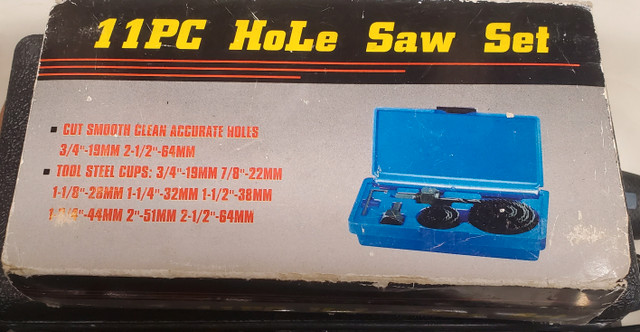 11-Piece Hole Saw Set - with box in Hand Tools in Markham / York Region