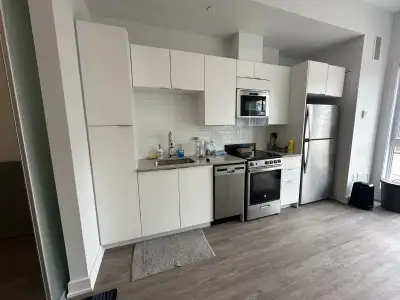 1 Bed One Bath For Rent $1890 - 638 Centre St