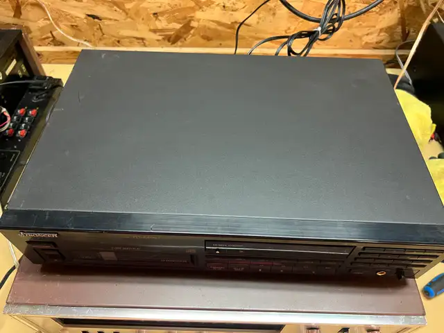 Pioneer CD Player62863283839618121