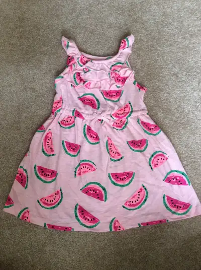 8 Girls dresses size 24 months / 2T, View more