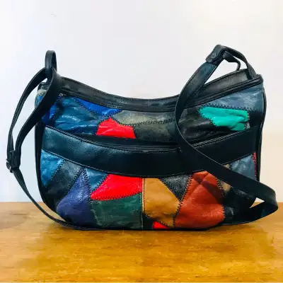Measurements are in the pictures 50$ /femme