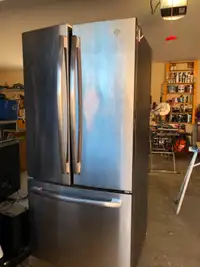 GE 33 inch Double door Refrigerator