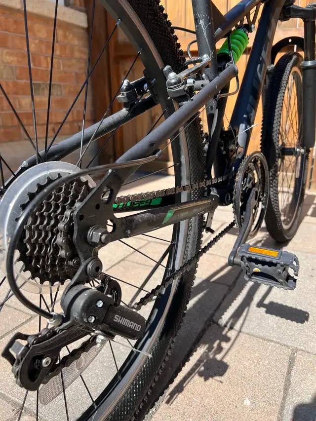 Huffy Dual Suspension Mountain Bike62863281023617123