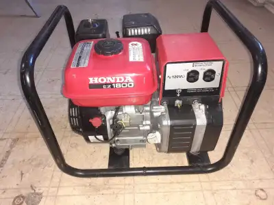 It is a 2003 front three tanks of gas always kept indoors heated shop covered mint mint mint $500 ob...