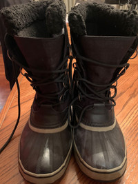 Sorel mens Boots-Size 8