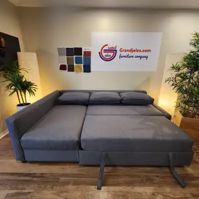 CANAPÉ-LIT SECTIONNEL FRIHETEN GRIS REMIS À NEUF+ LIVRAISON GRAT, View more
