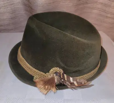 Gabig Austria felt fur hat. Nice shape size 58. Smaller gamsbart. With feather. $80.00 Original Ezal...