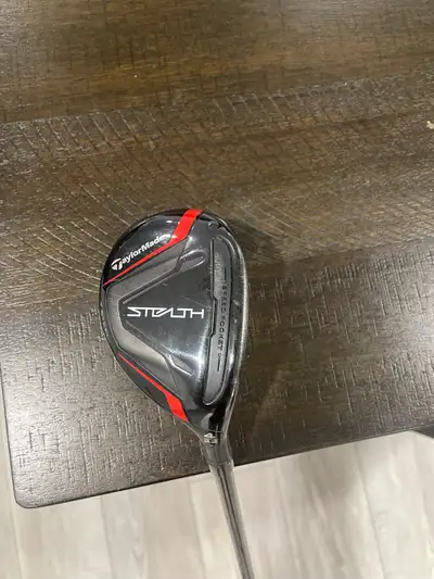 Taylormade Stealth 4 Hybrid, View more