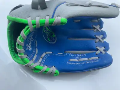 RAWLINGS YOUTH BASEBALL GLOVE - 11" - RIGHT HAND THROW, View more