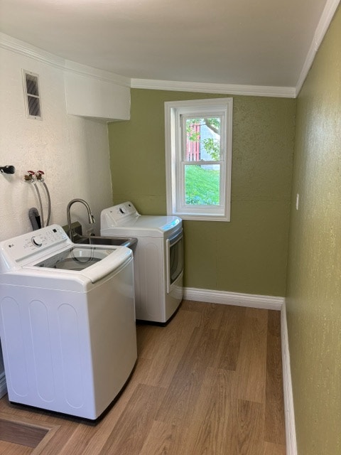 2 Bedroom Apartment, all inclusive $2200, Montreal St. 3