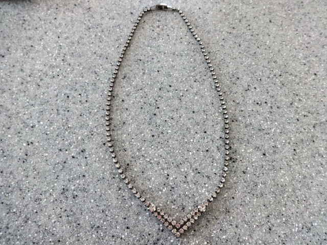 Delicate Design Single Strand Clear Rhinestone Necklace in Jewellery & Watches in Winnipeg