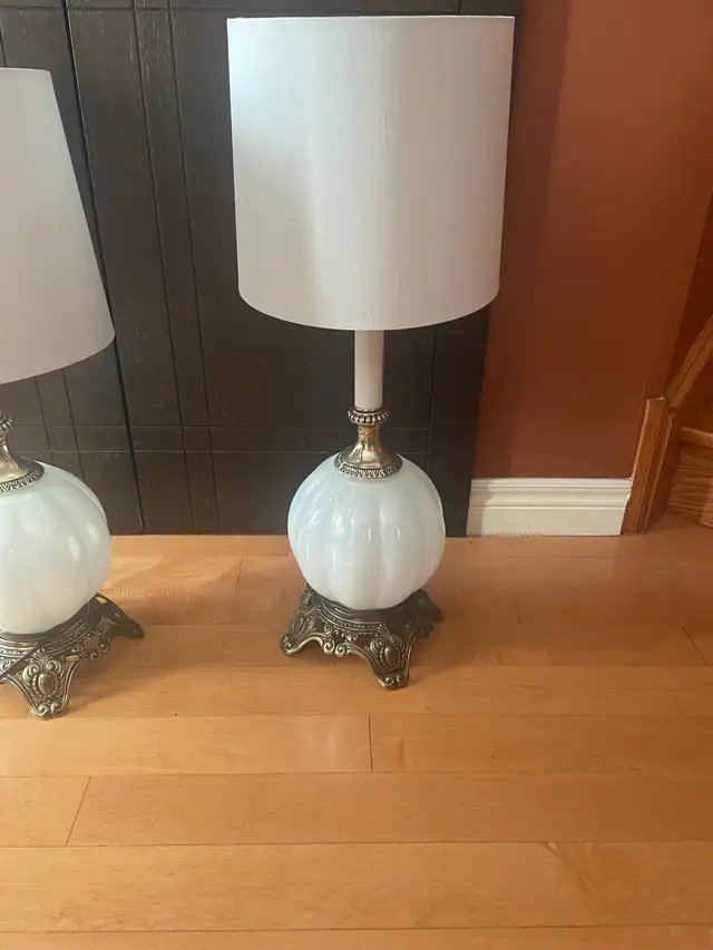 vintage lamps  in Indoor Lighting & Fans in Mississauga / Peel Region - Image 6