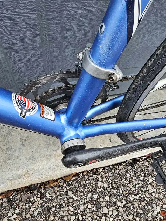 Trek 2200 ZR 9000 Road Bike  in Road in City of Toronto - Image 9