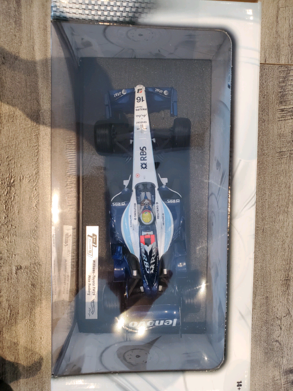 1:18 Diecast Hot Wheels Williams Toyota F1 FW29 Nico Rosberg #16 in Arts & Collectibles in Kawartha Lakes - Image 4