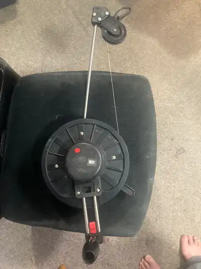 Scotty Depth King Downrigger. 300 feet of 150 lb stainless steel, View more