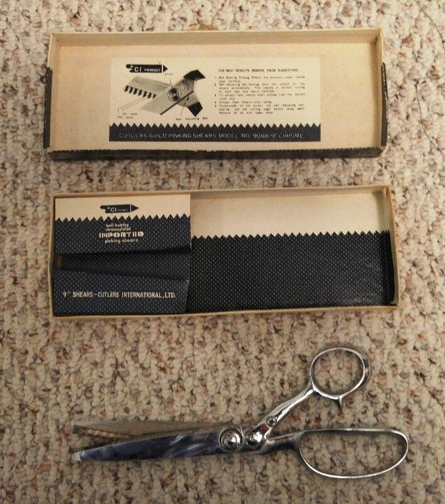 PINKING SHEARS in Hobbies & Crafts in Belleville - Image 2