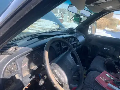 Hello, I have a 99 dodge 4x4 auto, runs drives, stops, 4x4 works, i do have the bumper, grille, stee...