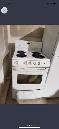 WOKING PERFECTLY APARTMENT SIZE  ELECTRIC STOVE  RANGE OVEN