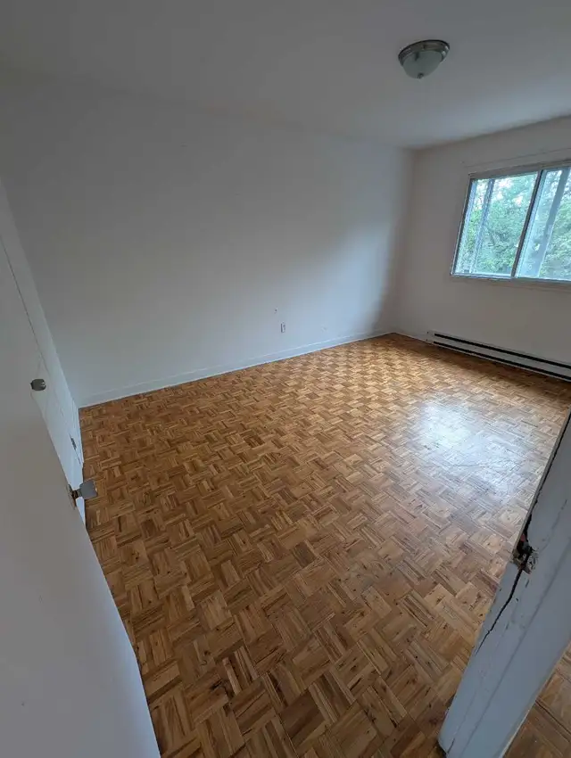 4 1/2 À louer in Long Term Rentals in City of Montréal - Image 7