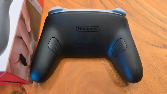 Nintendo Switch 2 Pro Controller in Nintendo Switch in City of Montréal - Image 4