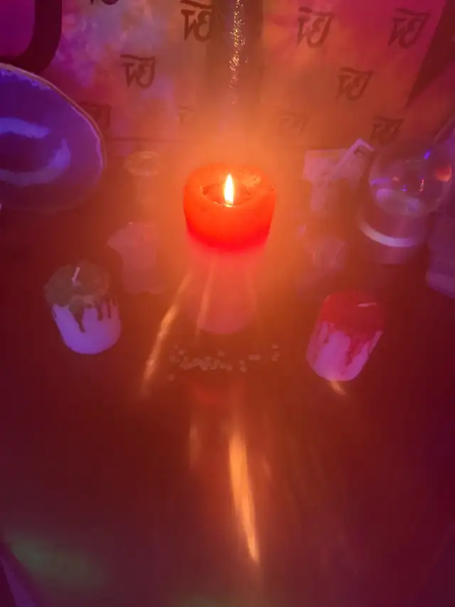 Psychic 1557020342471239684