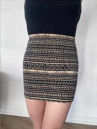 Patterned Pencil Skirt