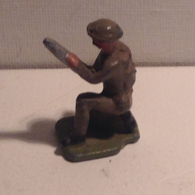 Old Lead Toy Military Soldier in Arts & Collectibles in Vancouver - Image 3