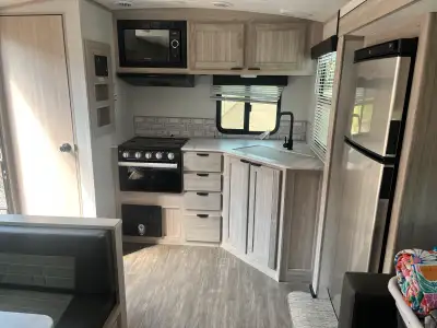 2022 Shadow Cruiser SC248RKS. Used only a handful of times. Like new. One slide, ac, power awning, p...