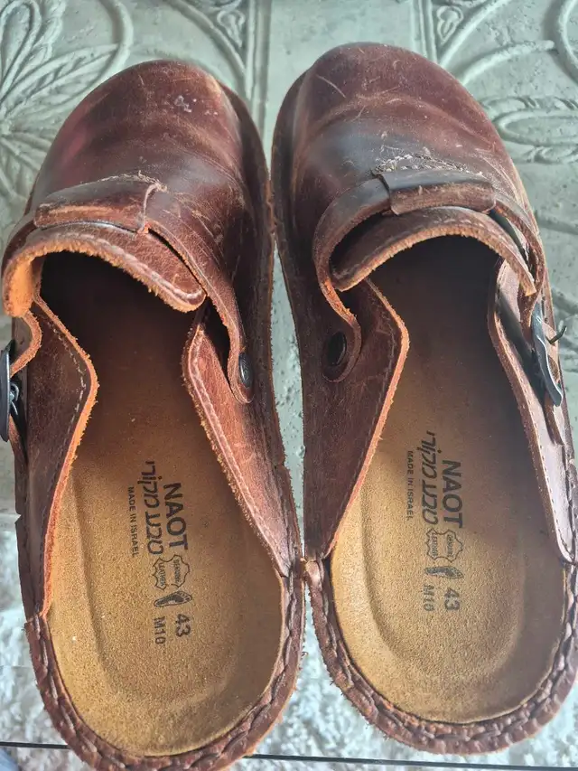 Men shoes leather in Men's Shoes in Calgary - Image 2