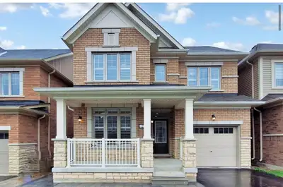 House for rent - 6 bedrooms & 4 baths - Tottenham,ON