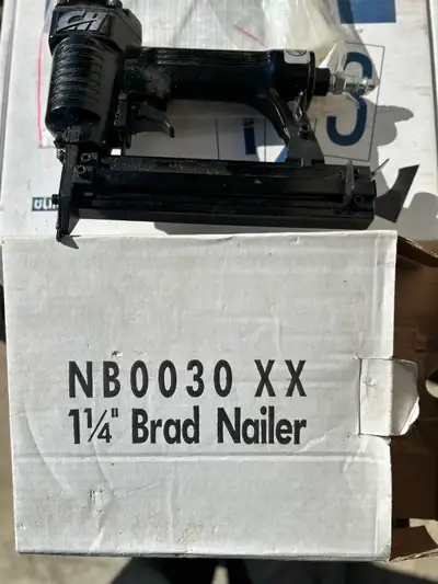 ONE NEW IN THE BOX C/H 1 1/4 BRAD NAILERAS PICTURED20.00 CASH-, View more