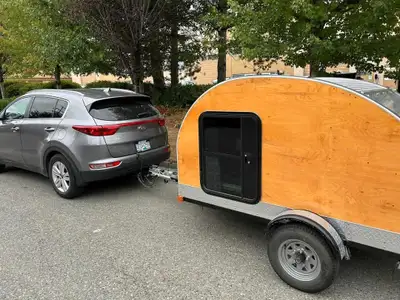 2017 Teardrop Trailer with rear kitchen. Does not have water reservoir or heater but has a medical g...