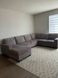 6 SEATER SECTIONAL