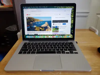 13.3 inch Apple MacBook pro (late 2013) A1502. Intel core i5 fourth gen@2.4GHz 2.9GHz boost. 8GB RAM...