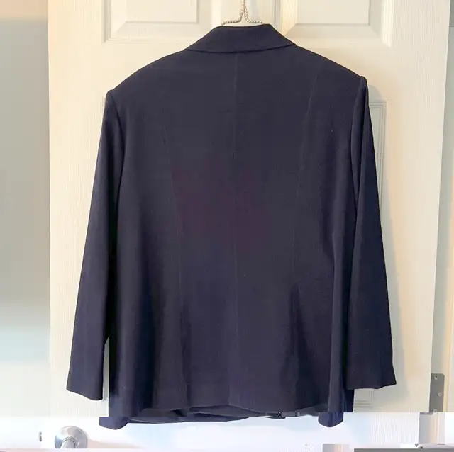 Navy Blue Designer Tailor-Made One-Of-A-Kind Women's Pant Suit! in Women's - Other in Calgary - Image 6
