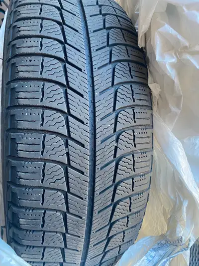 Winter tires are 7/32 all even wear and come with steel rims. It was used on Toyota Corolla. Tires d...