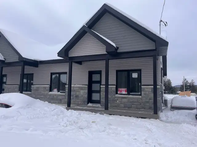 Semi-détaché 4 ½ à louer – St-André-Avellin