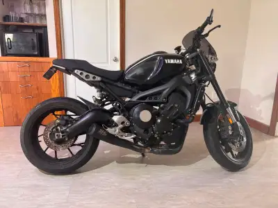 Very exciting bike with lots of upgrades. Single owner, no accidents. Upgrades: Frame sliders, Dart...