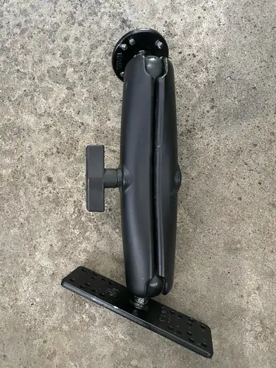 RAM Fish Finder Mount Double Socket Base, View more