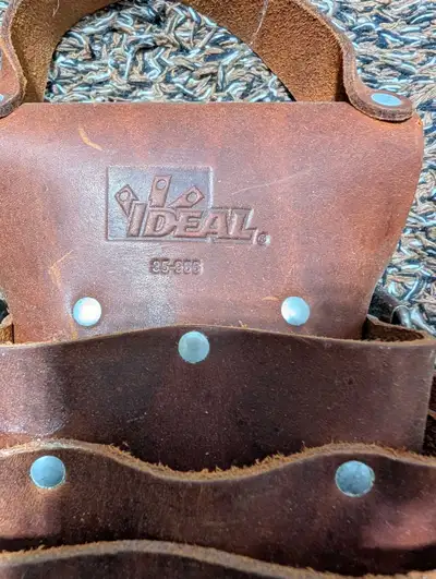 IDEAL Ergonomic Leather Tool Pouch, View more
