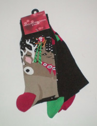 3 Pairs Mens Christmas Holiday Socks NWT