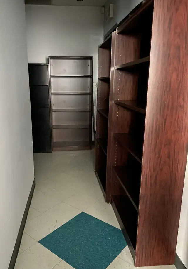 Furnished Office Space for Lease (Sherwood Park) in Commercial & Office Space for Rent in Strathcona County - Image 8