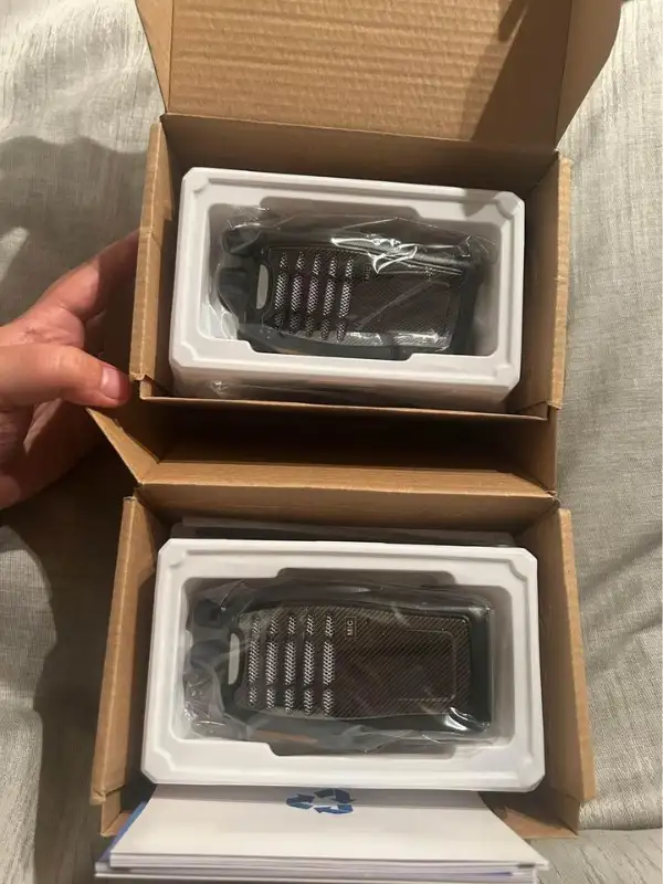 BAOFENG BF-A5 UHF 400-470MHZ RADIO + EARPIECE in General Electronics in Mississauga / Peel Region - Image 3