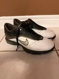 Nike golf shoes size 9.5