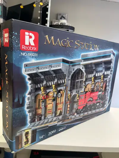 Unleash your inner wizard with the Reobrix Magic Station, a brick set with 3060 pieces for builders...