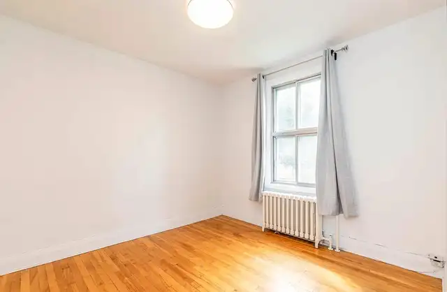 Room for rent $600 all inclusive available April 15