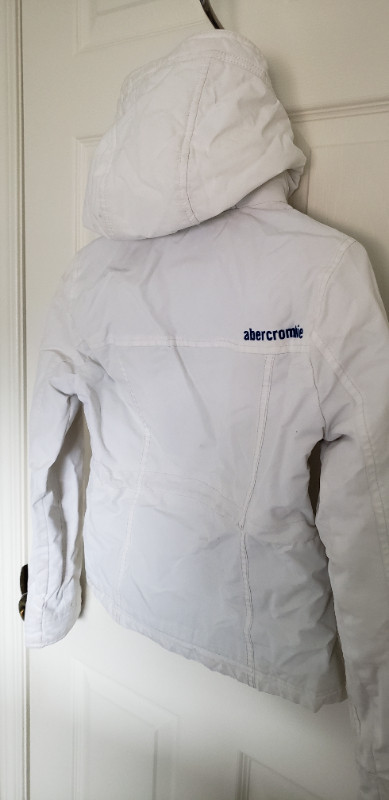 Girls Abercrombie winter jacket (size L) dans Enfants et jeunesse  à Région de Mississauga/Peel - Image 2