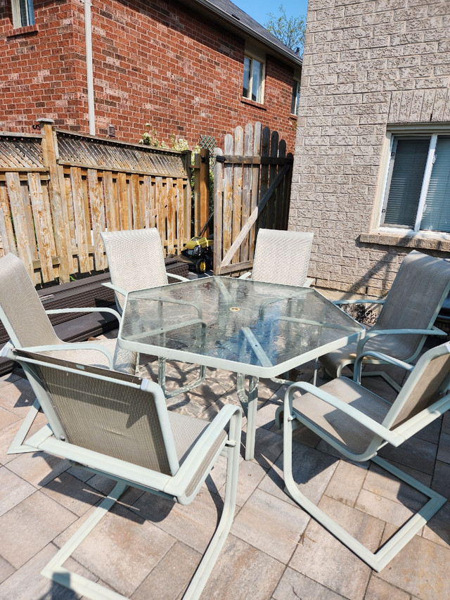 Outdoor Dining Patio set table and 6 chairs Patio & Garden