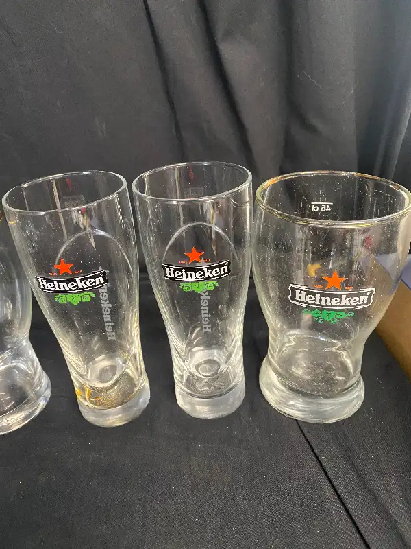 5 Heineken Beer Glasses64192110822529122